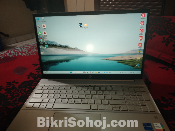 HP Pavilion 15-eg (i7-1165G7 / 16GB 512GB Touch)